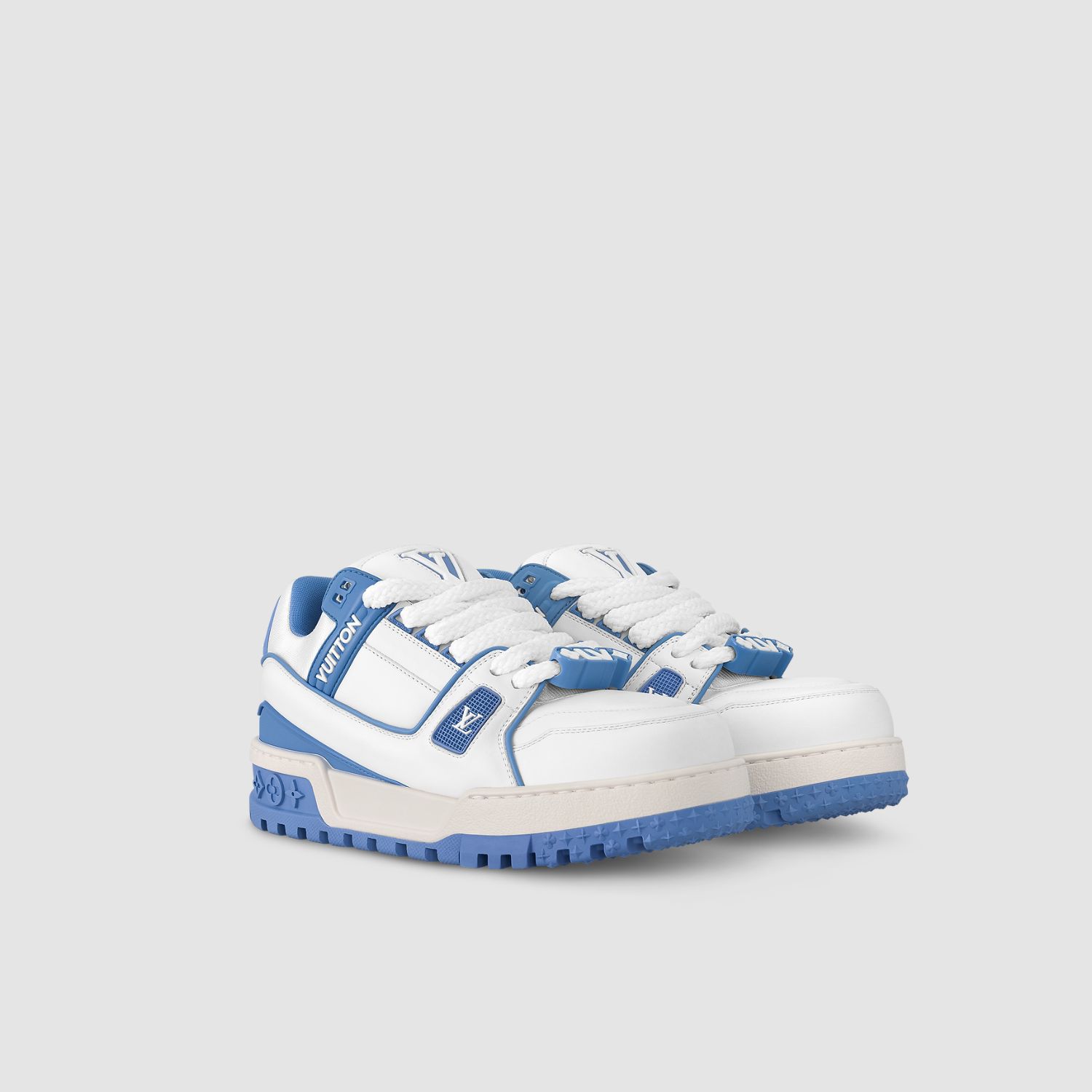 LV TRAINER MAXI SNEAKER, SKY